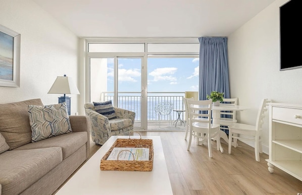 Smart TV - Baywatch1908 Penthouse Oceanfront In/Out pools (North Myrtle Beach)