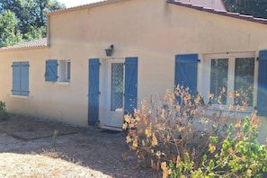 Exterior - Charming house 800 m from the ocean – Perfect for 6 to 7 people (Jard-sur-Mer)