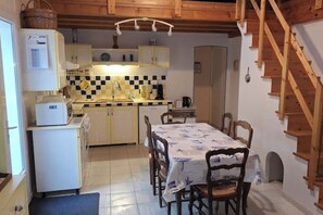 Dining - Charming house 800 m from the ocean – Perfect for 6 to 7 people (Jard-sur-Mer)