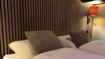 House | 1 bedroom, individually furnished