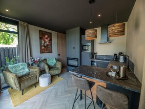 House | Tempat makan