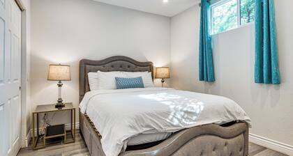 Explore Shops, Eats & Entertainment! Pasadena Apt