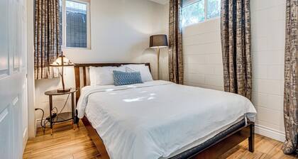 4 Mi to Old Pasadena! Well-appointed Studio Stay