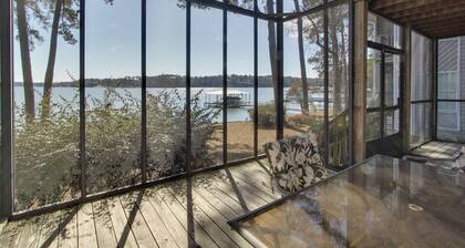 Dock & Ramp Access: Water-view Gem on Lake Eufaula