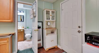 4 Mi to Downtown: Wfh-friendly Loganville Studio