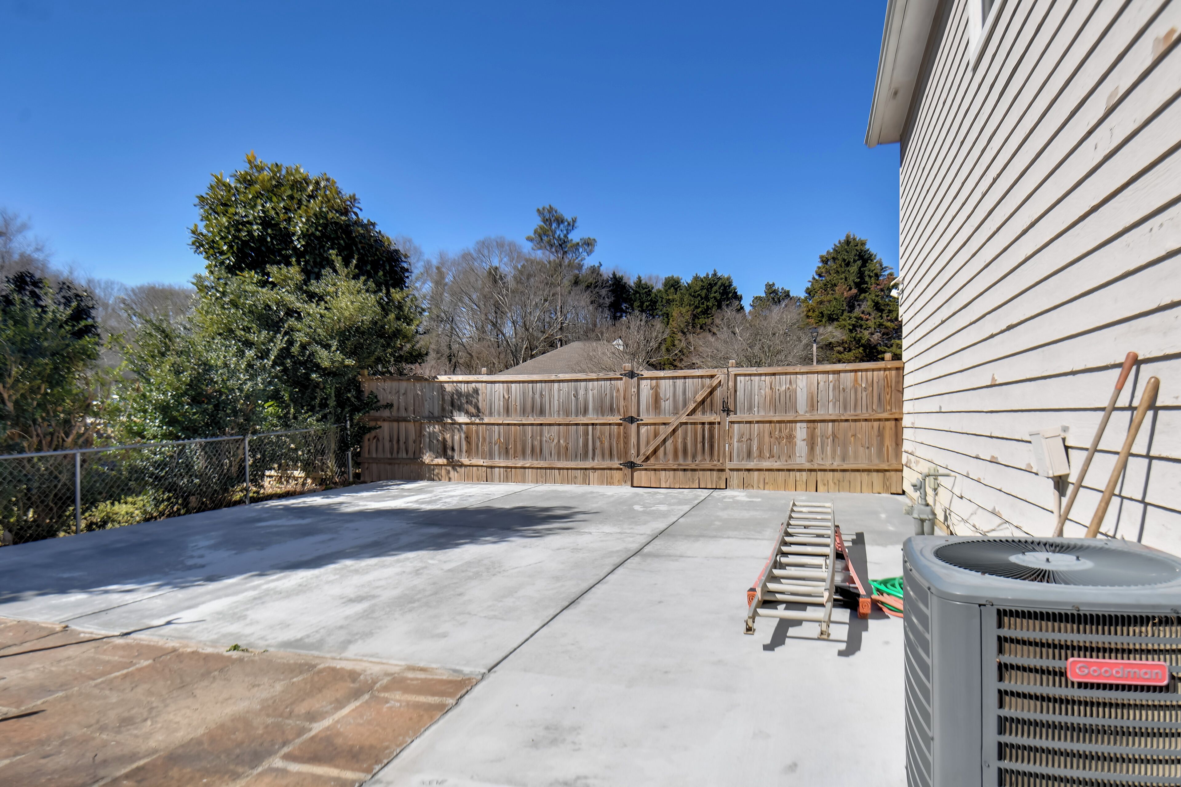 Apartment (0 Bedroom) | Interior