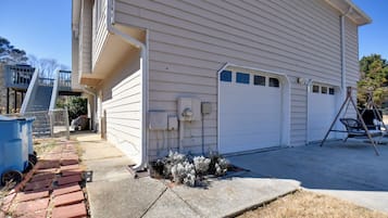 Apartment (0 Bedroom) | Interior