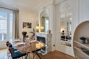 Dining - Wonderful AC Apartment Terrace Madeleine Opera (Paris)