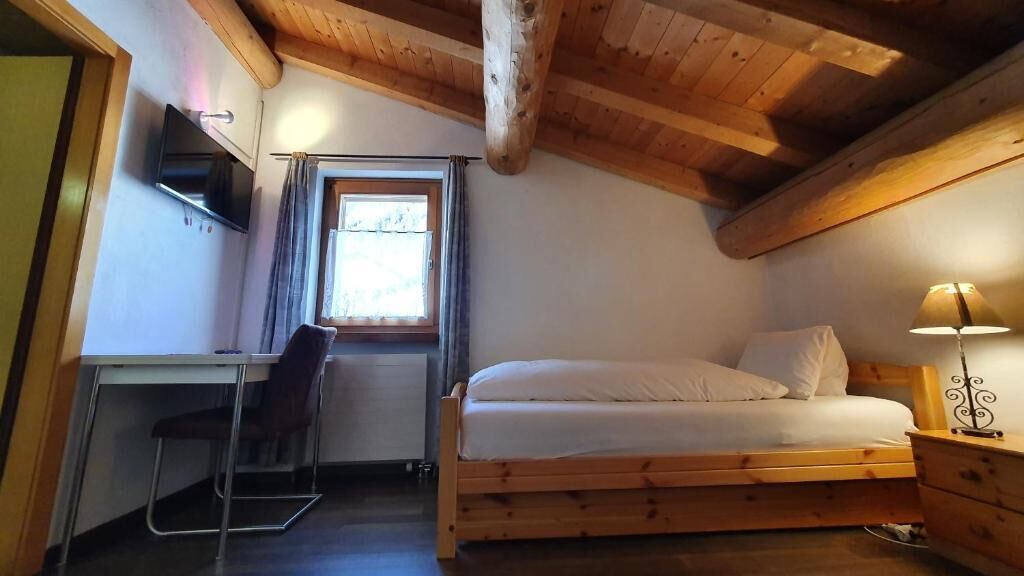 シングルルーム マウンテンビュー | デスク、WiFi (無料)