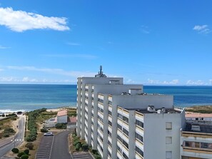Exterior - Sea View Apartment - 7th Floor, Nearby Beach (Saint-Hilaire-de-Riez)