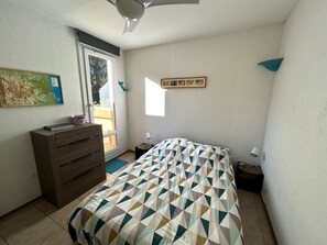 1 bedroom - Argelès-sur-Mer: Cozy 4-person apartment with terrace, near the beach (Argelès-sur-Mer)