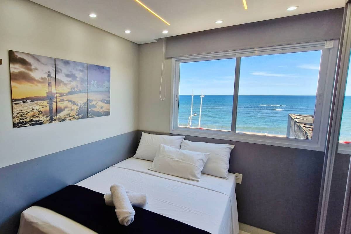 Basic Apartment | Free WiFi, bed sheets