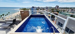 Piscina all'aperto