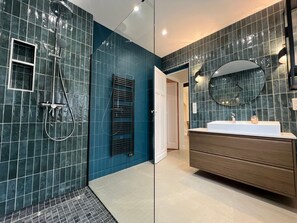 Hair dryer - Renovated House in Arcachon, Garden & AC (Arcachon)