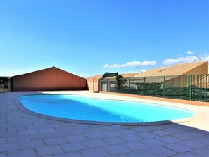 Pool - Apartment for 5 with pool, WiFi and parking (Fleury-Saint-Pierre-la-Mer)