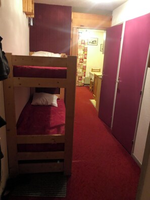 Iron/ironing board - Tignes Val Claret 6-bedroom apartment for rent, at the foot of the slopes (Tignes)