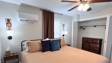 2 bedrooms, WiFi, bed sheets