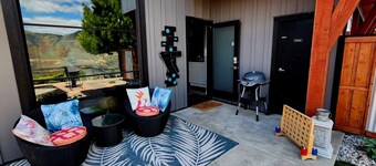 Exclusive Modern Suite View