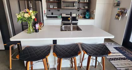 Exclusive Modern Suite View