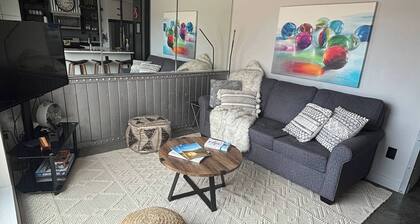 Exclusive Modern Suite View