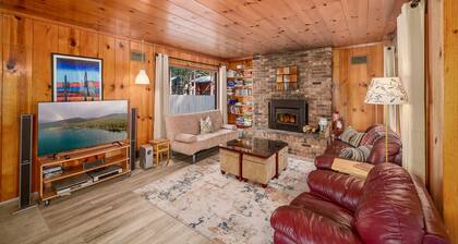 Al Tahoe Cabin-vintage Meets Modern 920sf 3 Bedroom Home