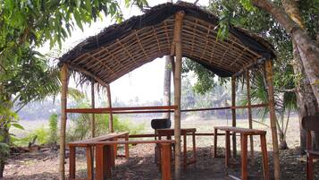 Villa | Outdoor dining