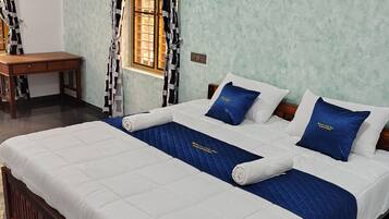 Villa | Blackout curtains, free WiFi