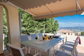 Villa | Balcony - 3BR Apartment With Private Garden (Alhaurin de la Torre)