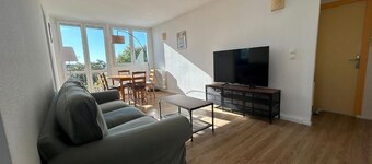 Spacious 3-bedroom apartment in Tours Nord near the tramway
