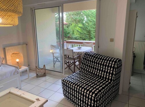 T2 calme avec jardin & terrace – Hossegor centre, 10 min plage / Beach