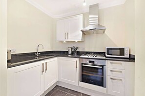 Apartment, City View | Private kitchen - New Oxford Street Central Apartment (London)