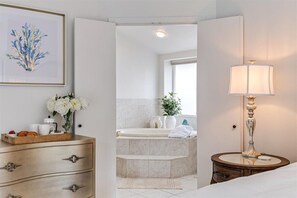 3 bedrooms, iron/ironing board, free WiFi, bed sheets - 4063 Casa Serena - Skyline Forest in Monterey (Monterey)