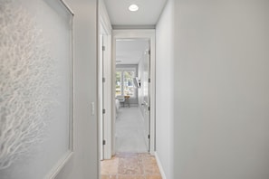 Interior - NEW to VRBO-FREE Golf & Activities ~Golf Cart~Hot tub, Pool, Gym (Miramar Beach)