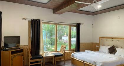Hunder Residency