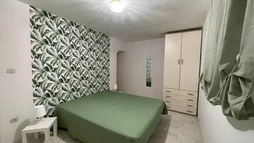 2 bedrooms, individually furnished