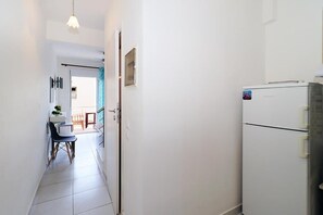 Family Room, Non Smoking, Mezzanine | Interior - Nikolaos Mare Apartments (Nea Potidea)