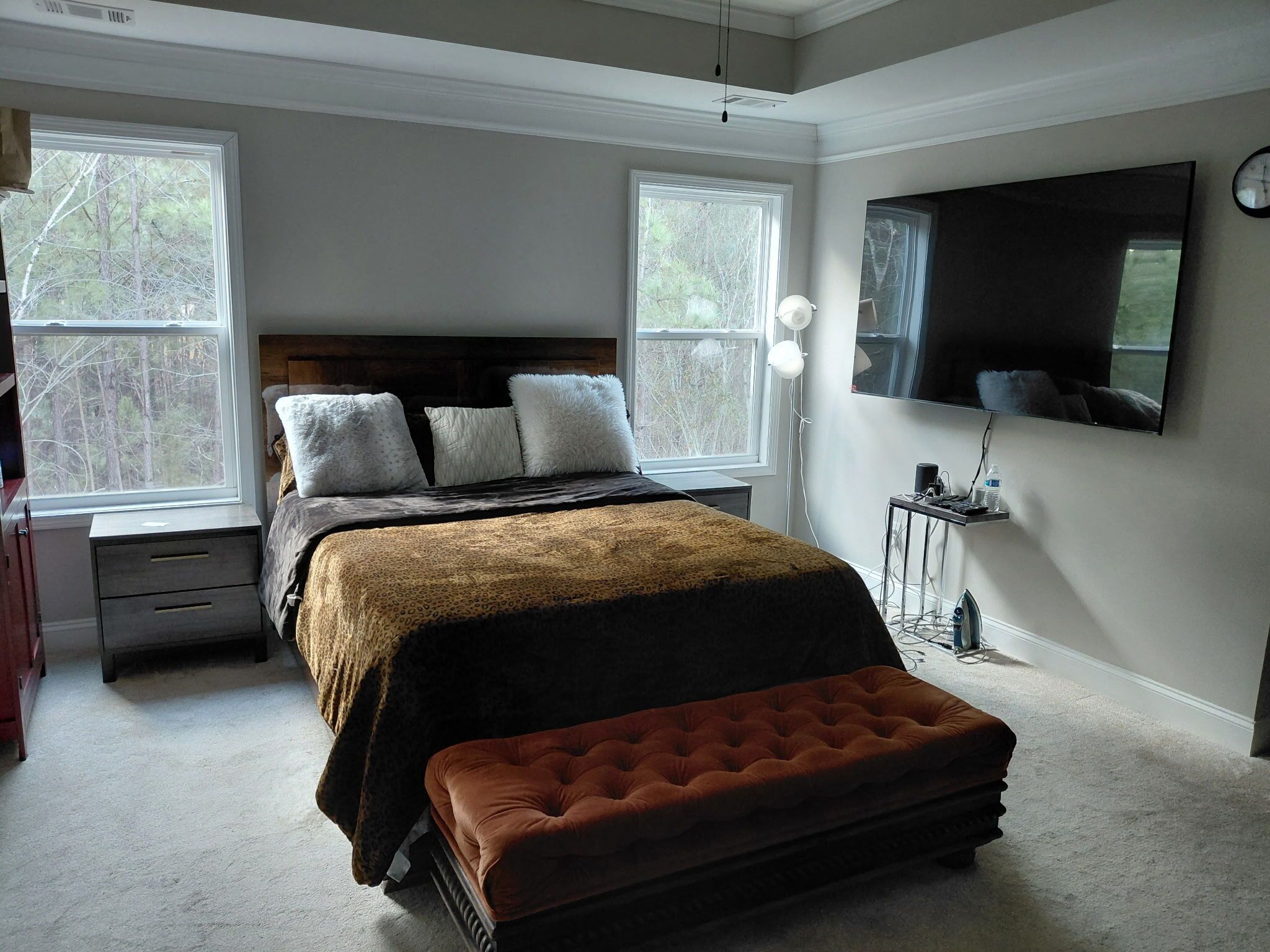 4 slaapkamers, een strijkplank/strijkijzer, wifi, beddengoed