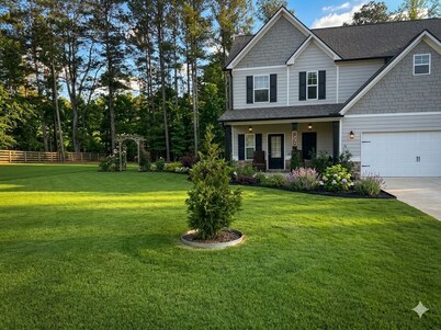 Beautiful Family-Friendly Home with scenic view