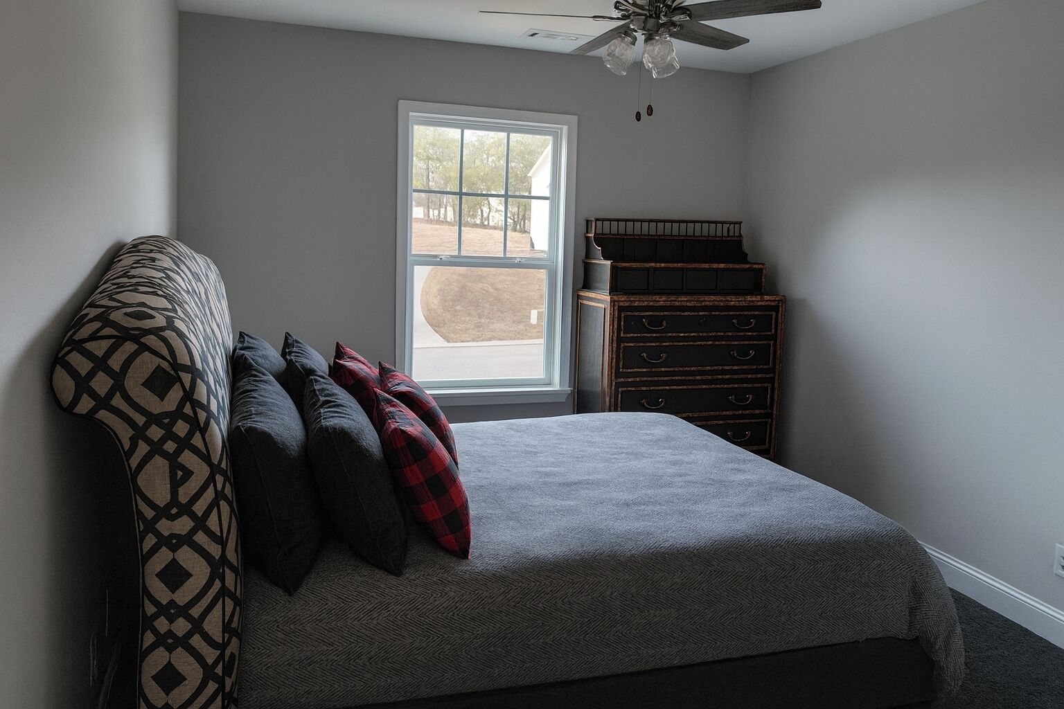 4 Schlafzimmer, Bügeleisen/Bügelbrett, WLAN, Bettwäsche