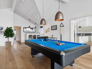 Games room - 5 Star Holiday Home in Glesborg (Glesborg)