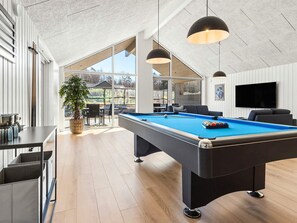 Hus | Spelrum