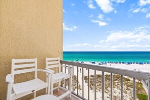 Property grounds - New To Rentals | Fully Renovated Pinnacle Port 319A | Gulf & Lake Views (Panama City Beach)
