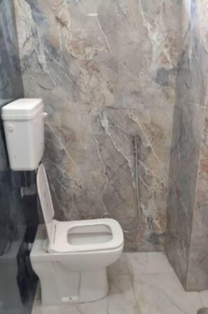 Shower, towels, soap