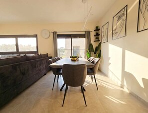 Dining - Sacher Park #New 1BR w/ Balcony | By SweetyGuest (Jerusalem)
