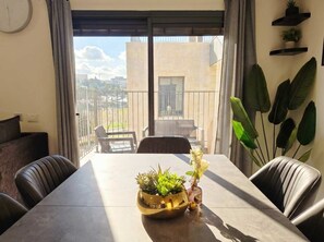 Dining - Sacher Park #New 1BR w/ Balcony | By SweetyGuest (Jerusalem)