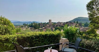 Spacious family house with heated pool - 500 m to the center of Les Arcs