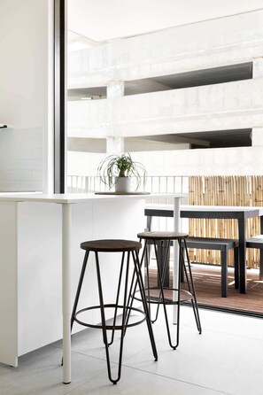 Dining - #Beachfront 2BR w/Terrace in TLV | By SweetyGuest (Tel Aviv-Yafo)