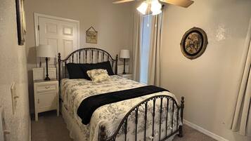 2 室のベッドルーム、インターネット、ベッドシーツ