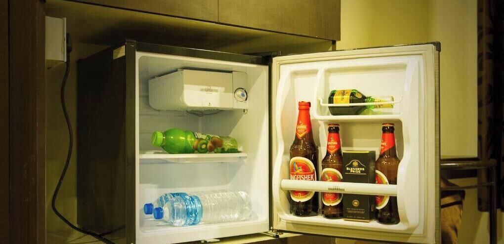 Deluxe Double or Twin Room, City View | Interior