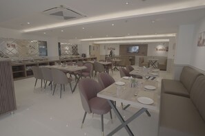 Restaurant - Comfort Inn Braj (Mathura)